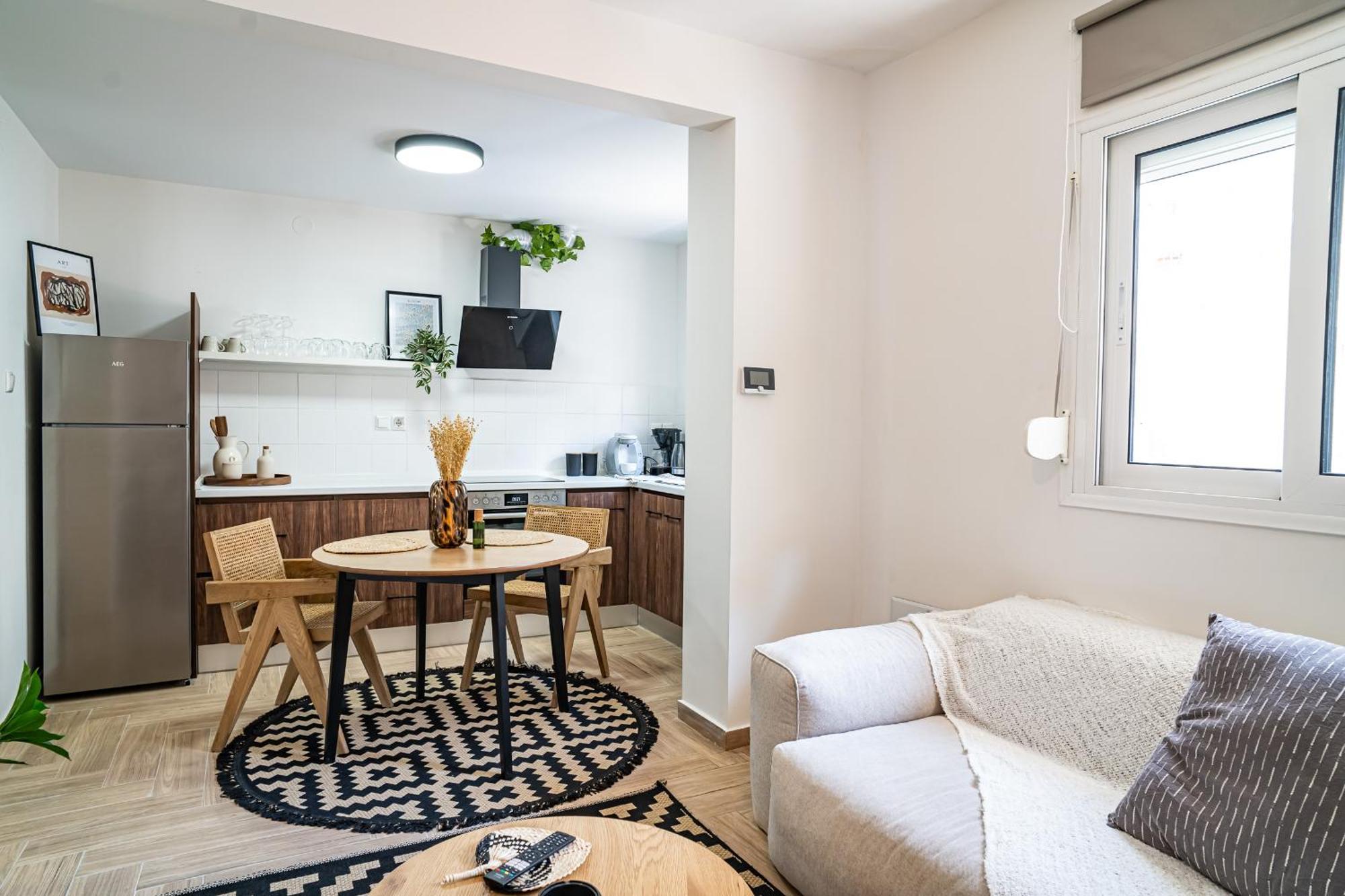 Apartment Feel Greek Hospitality #θ008 *